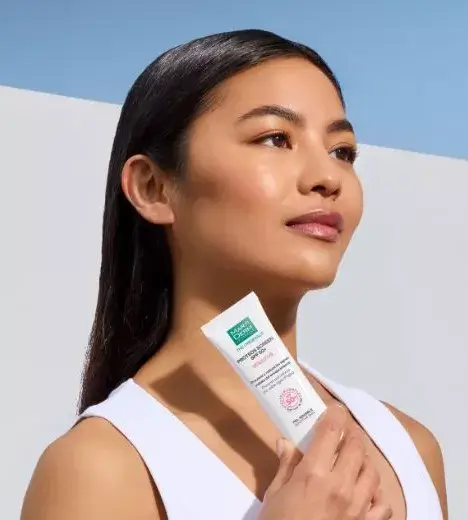 Crema facial para piel sensible con protección solar SPF 50